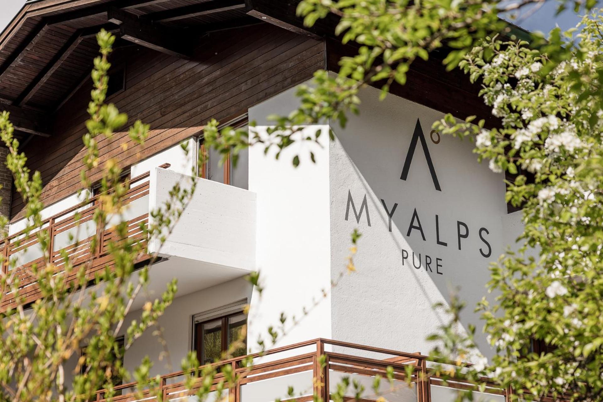 외치 Myalps Pure 아파트 외부 사진